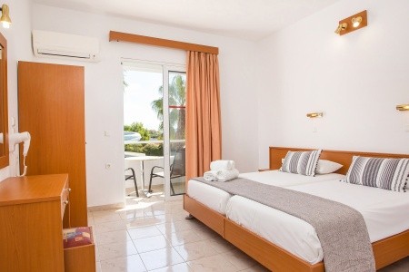 Sam's Faliraki - 3