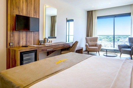 Maril Beach & Spa (Ex. City Point Beach) - 4
