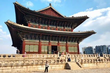 Jižní Korea vlakem: kvetoucí sakury, paláce a chrámy - 1