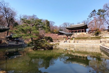 Jižní Korea vlakem: kvetoucí sakury, paláce a chrámy - 2