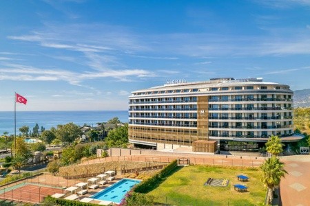 Michell Spa Beach Club - 3