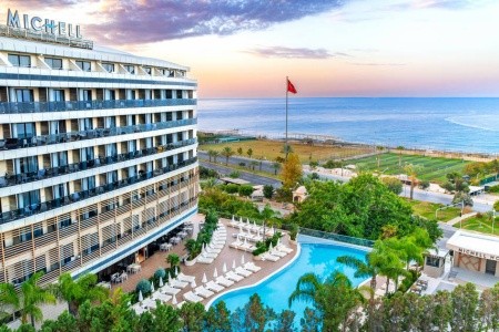 Michell Spa Beach Club - 5
