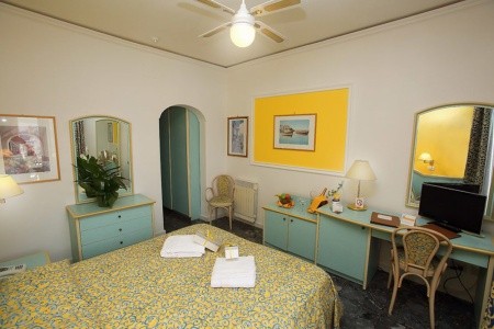 Solemare Beach & Beauty Spa