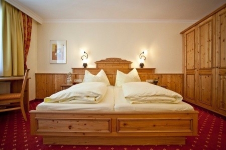 Post Post Hotel ( Ex. Alte Post)