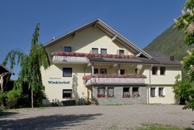 Apt. dům Winklerhof (Gais)