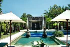 Tepi Sawah Villas