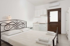 Studia Depis Place