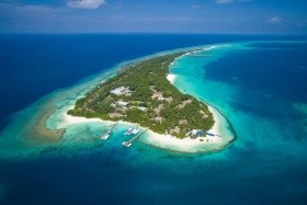 Kuramathi Island