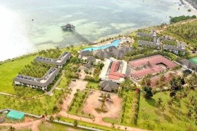 Sea Cliff Resort & Spa