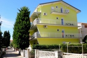 Slavica Apartmanház - Vodice - Nyaralás Vodiceben