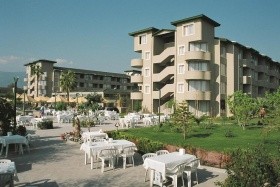 Senza Sunset Beach