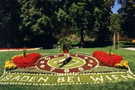 Badeni rózsák és a Laxenburg kastély