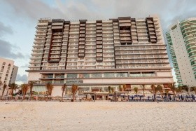 Royalton Chic Suites Cancun Resort & Spa