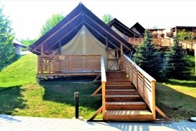 Resort Glamping Sun Valley Bioterme - Vily (Mala Nedelja)