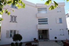 Vila Božo Šeni