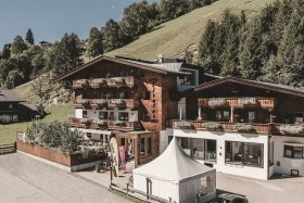 Tiroler Buam (Saalbach)