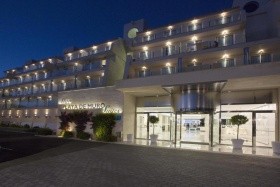 Playa de Muro Suites