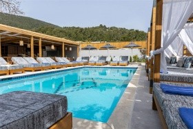 Thalassa Hotel Skiathos (Megali Ammos)