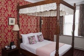 Larkfield Priory Hotel