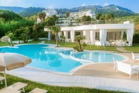 Infinity Resort