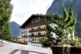 Hotel & Club Grohmann