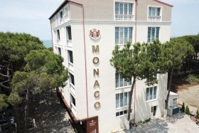 Monaco Garden