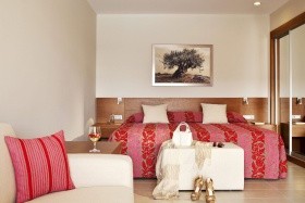 Apollonia Resort & SPA
