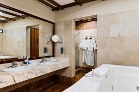 Doubletree Cariari by Hilton (San José)
