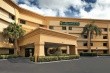 La Quinta Inn & Suites Miami Airport East