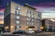 La Quinta Inn & Suites by Wyndham Brooklyn Downtown