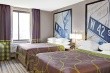 Super 8 by Wyndham, Jamaica North Conduit