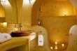 Lava Suites & Lounge