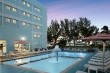 Courtyard Nassau Downtown/Junkanoo Beach