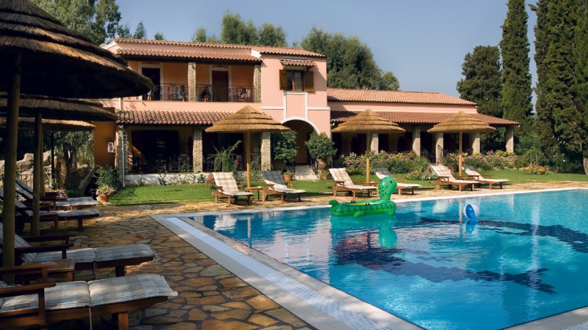 Corfu Club Aparthotel