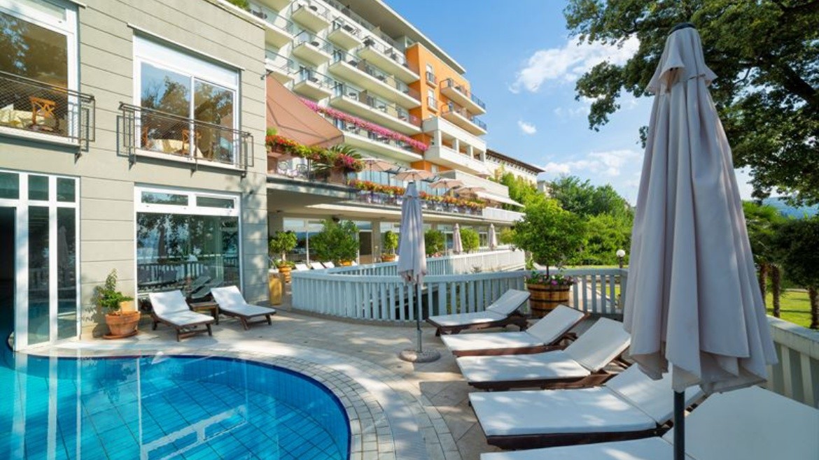 Grand Hotel 4 Opatijska Cvijeta