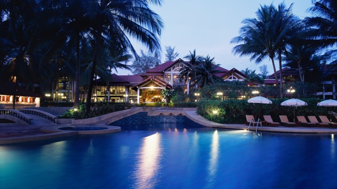Dusit Thani Laguna Phuket Resort