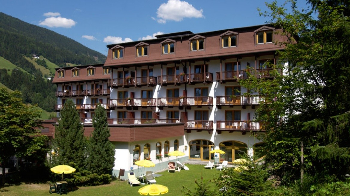 Alpenhotel Weitlanbrunn
