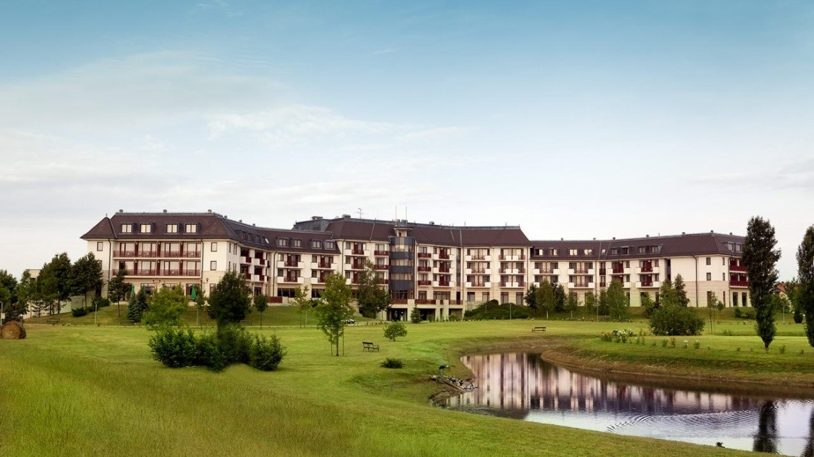 Greenfield Hotel Golf & Spa