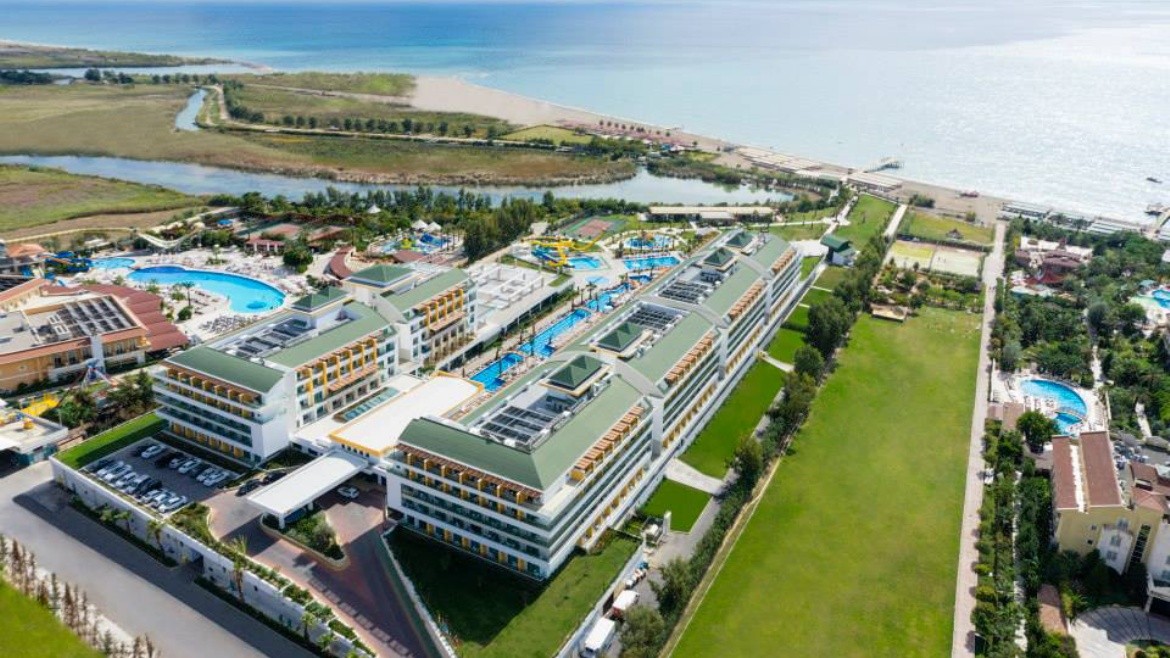 Port Nature Resort & Spa