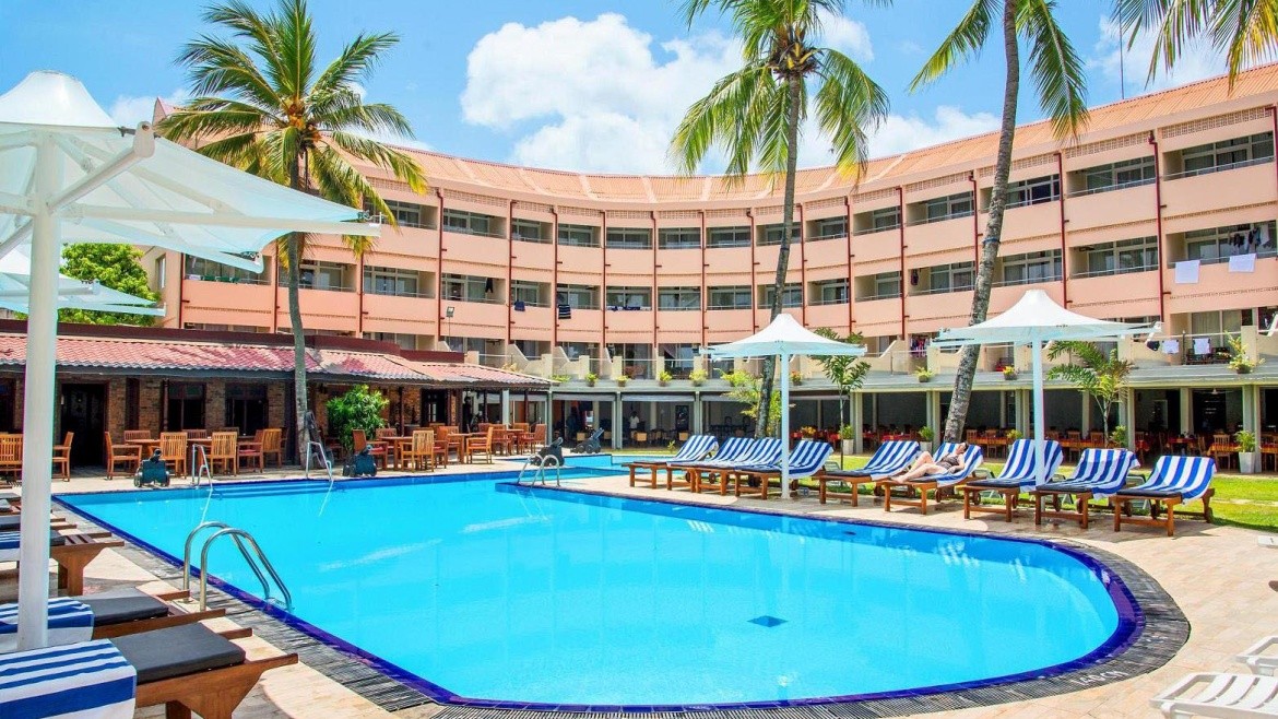 Paradise Beach Hotel