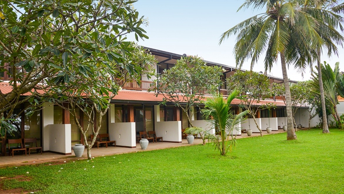 Goldi Sands