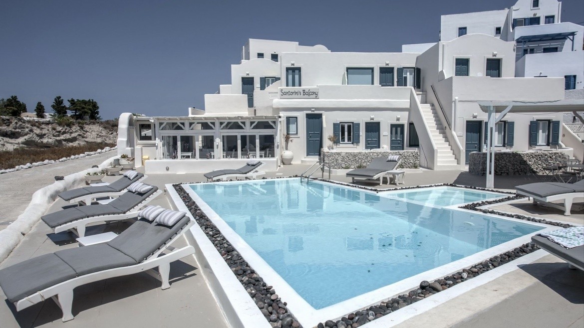 Santorini's Balcony Art Houses