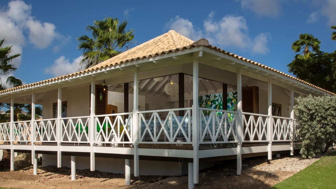 Papagayo Beach Resort