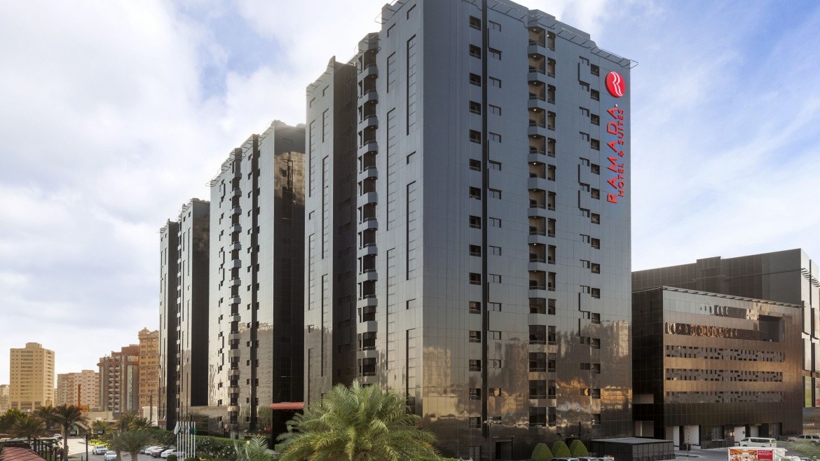 Ramada Hotel & Suites by Wyndham Ajman (ex Landmark Suites)
