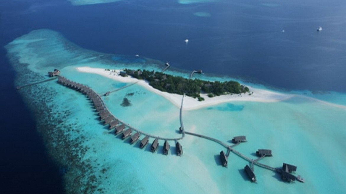 Four Seasons Resort Maldives (Landaa Giraavaru)