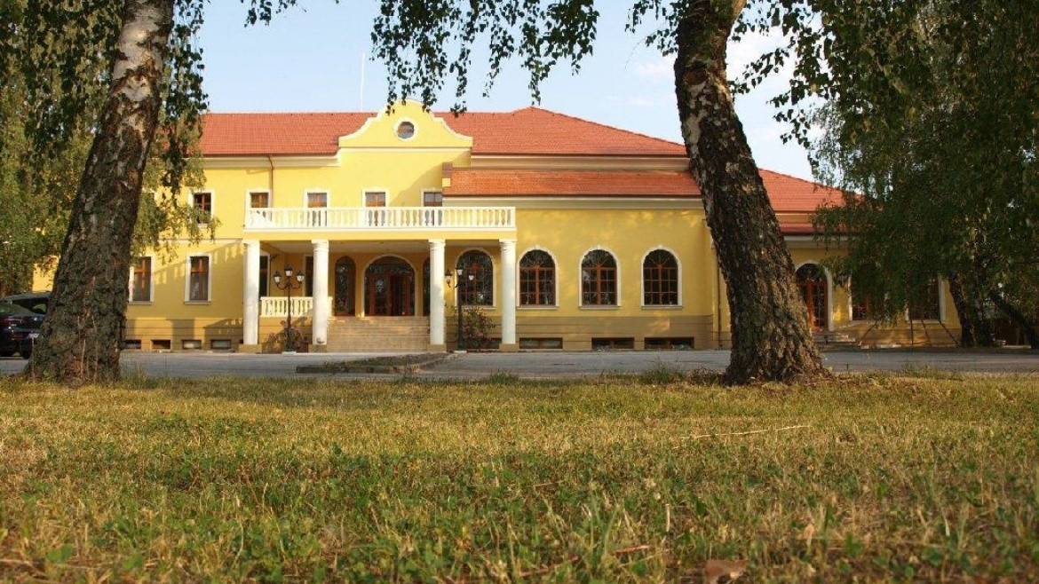Plauter Kúria