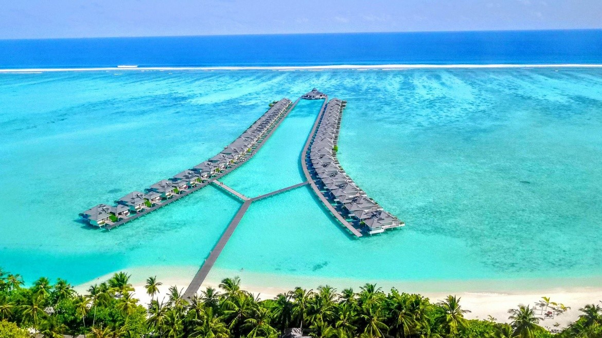 Villa Park Sun Island