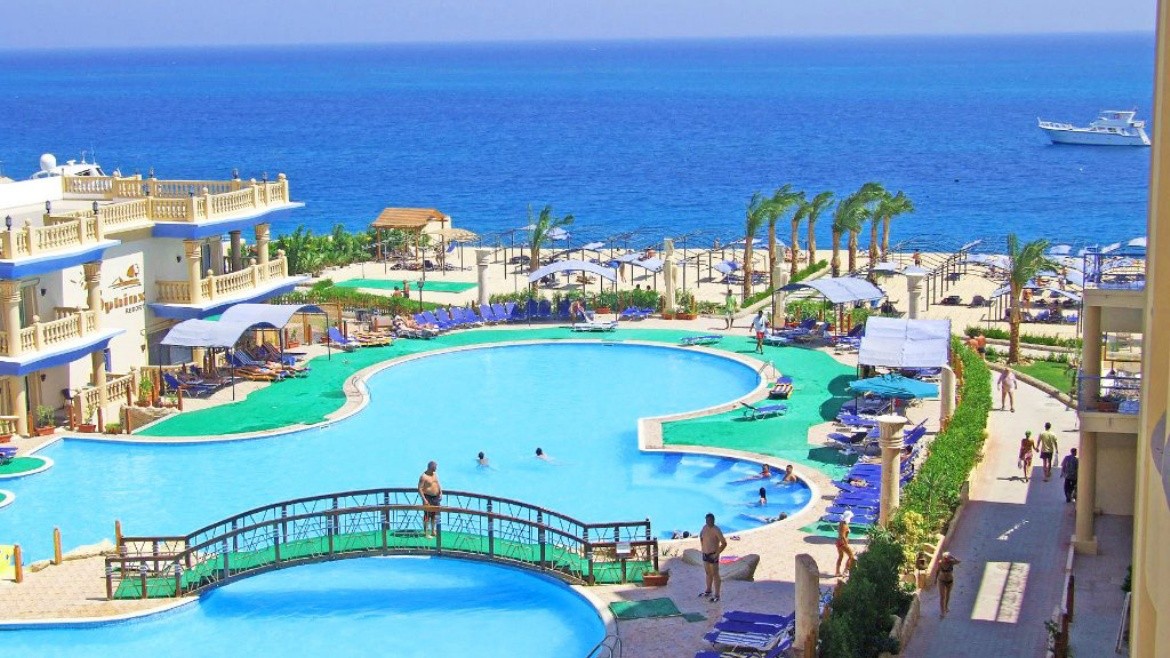 Sphinx Aqua Park Beach Resort