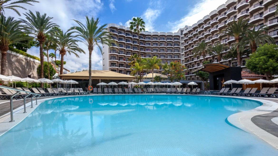 Barcelo Margaritas Royal level