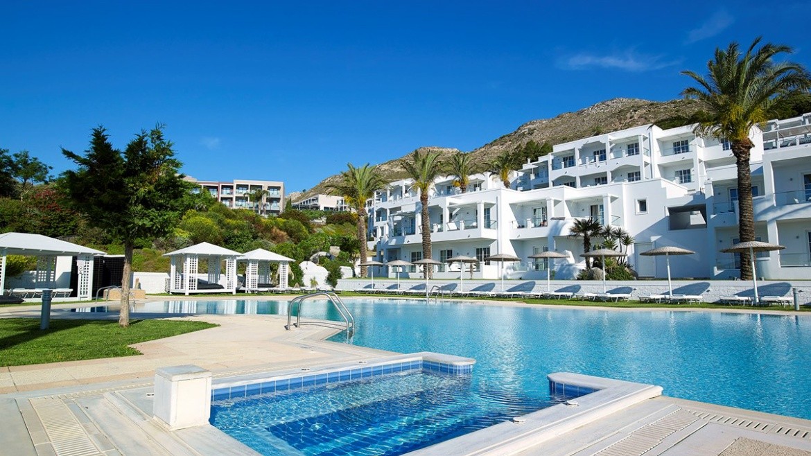 Dimitra Beach Resort